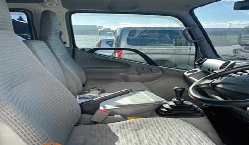 Toyoace Dyna. D CAB (6-seater). full