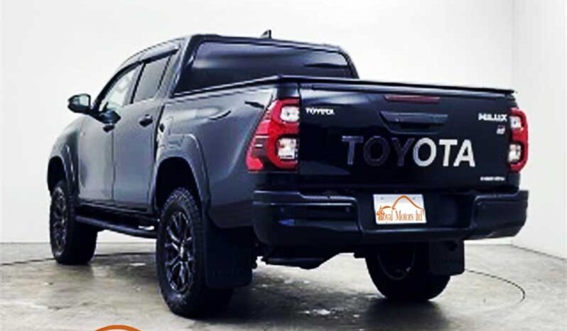 Toyota Hilux GR (4×4). full