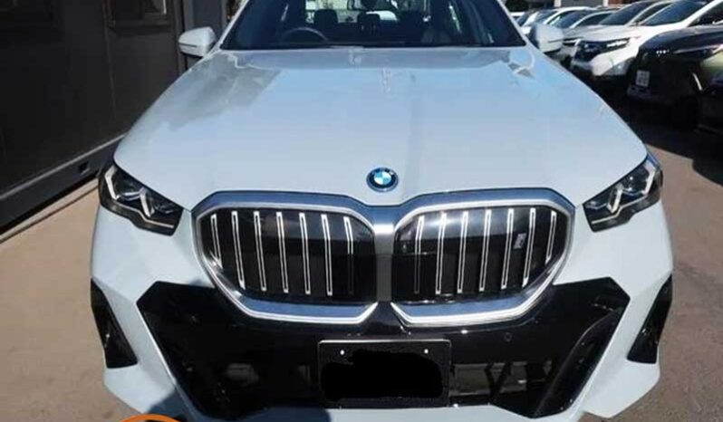 BMW i5 eDrive 40M Sports full